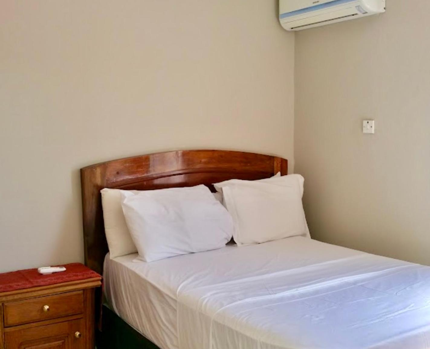 Summer Grove Villa Kololi Εξωτερικό φωτογραφία